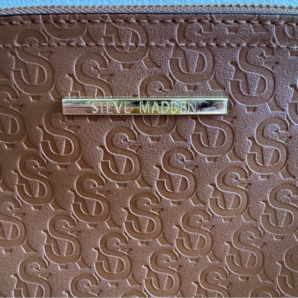 Elegant &‎ Classic Steve Madden Structured Bag - Picture 3 of 9